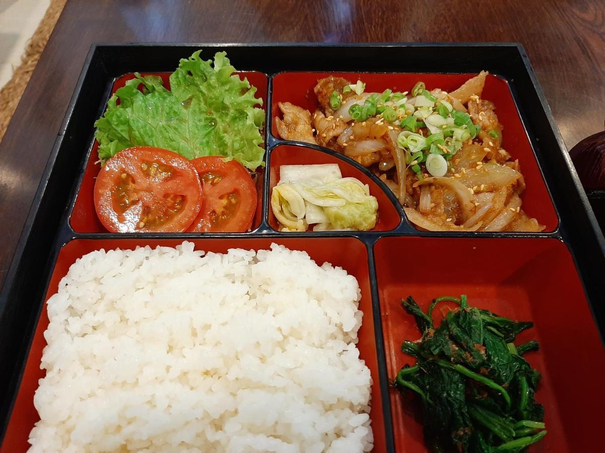 Thuan An Pham Van Sakura Hotel מראה חיצוני תמונה