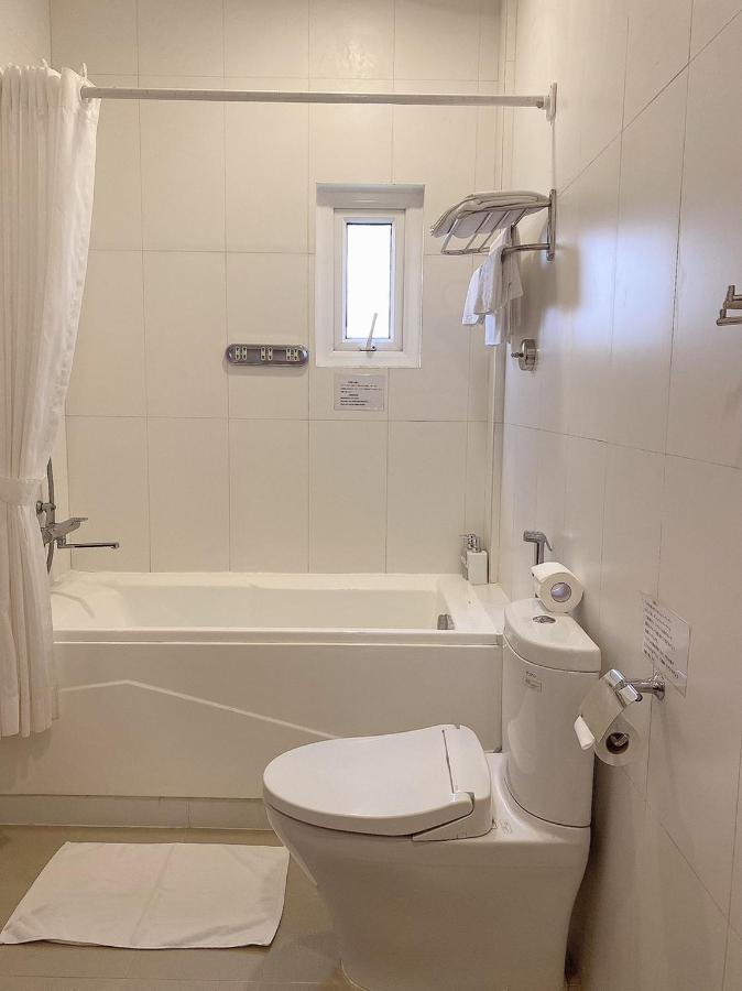 Thuan An Pham Van Sakura Hotel מראה חיצוני תמונה